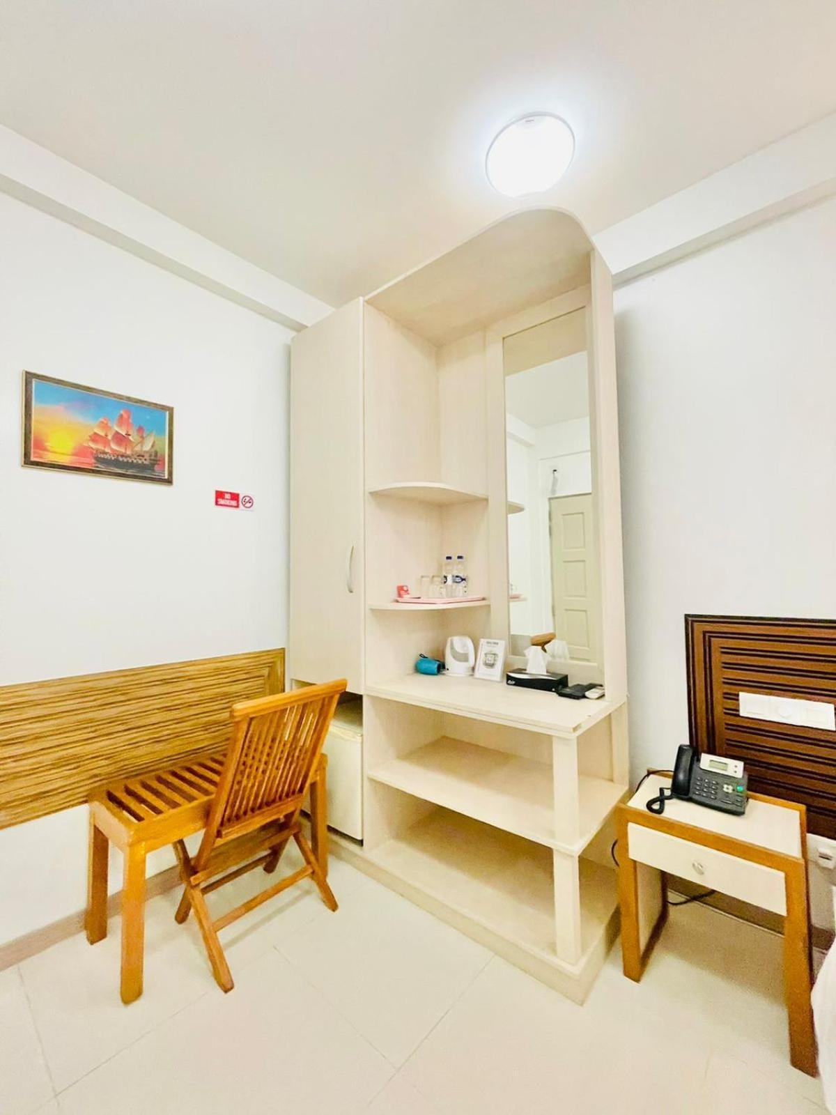 Hs Miracle Grand Hotel Hulhumale Exterior foto