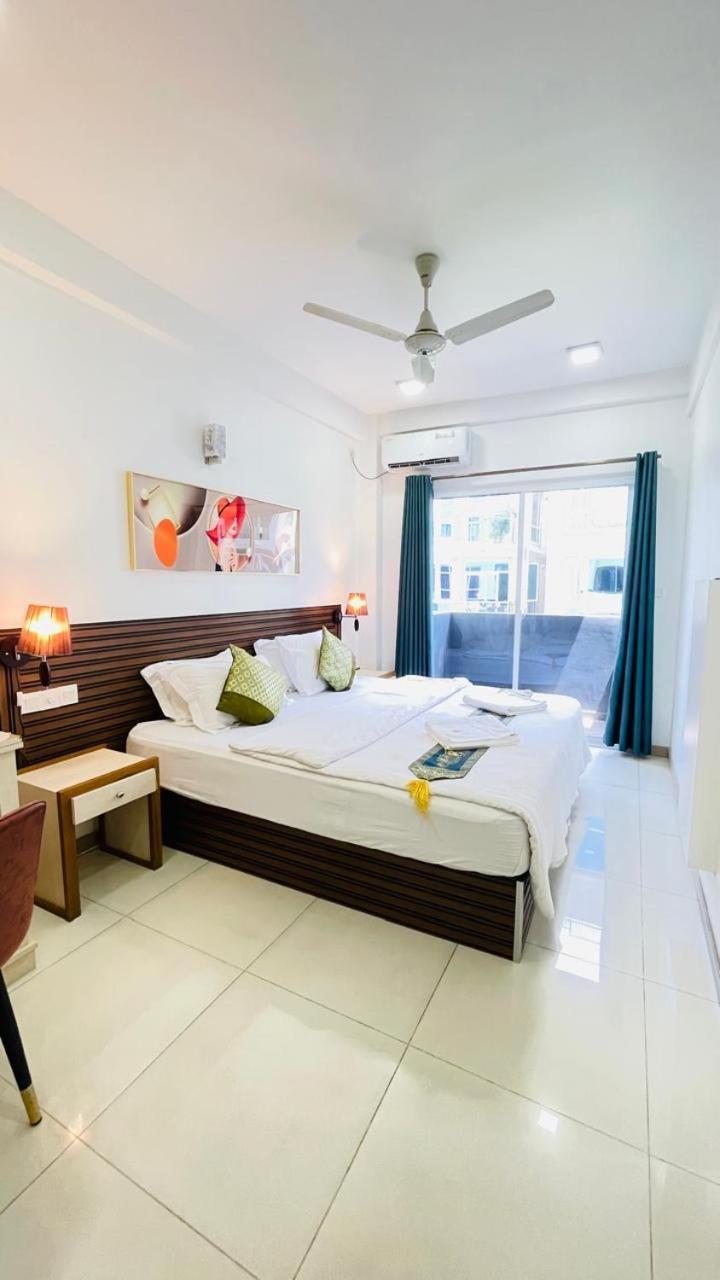 Hs Miracle Grand Hotel Hulhumale Exterior foto