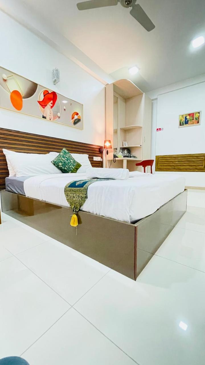 Hs Miracle Grand Hotel Hulhumale Exterior foto