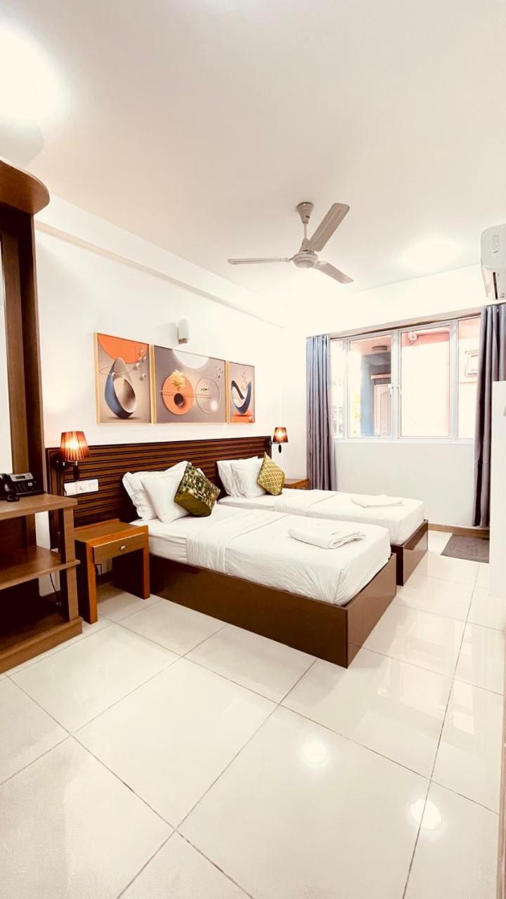 Hs Miracle Grand Hotel Hulhumale Exterior foto
